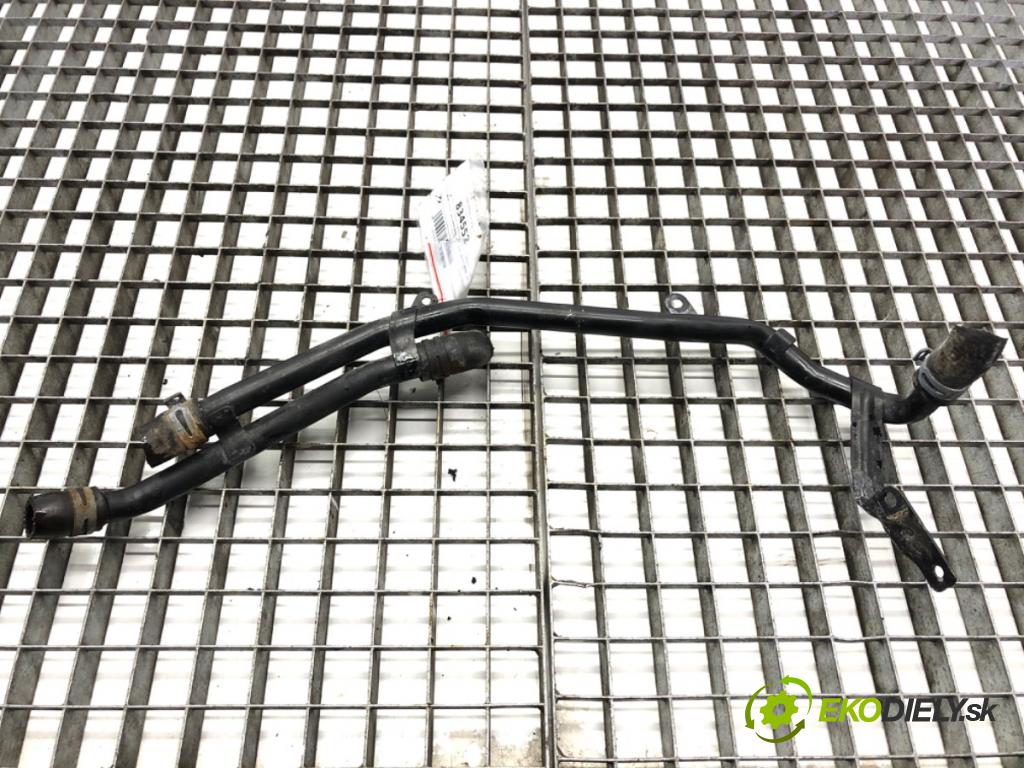 AUDI A3 8V liftback 2014 81 kW 1.6 TDI 1598 Rozdeľovač vody 