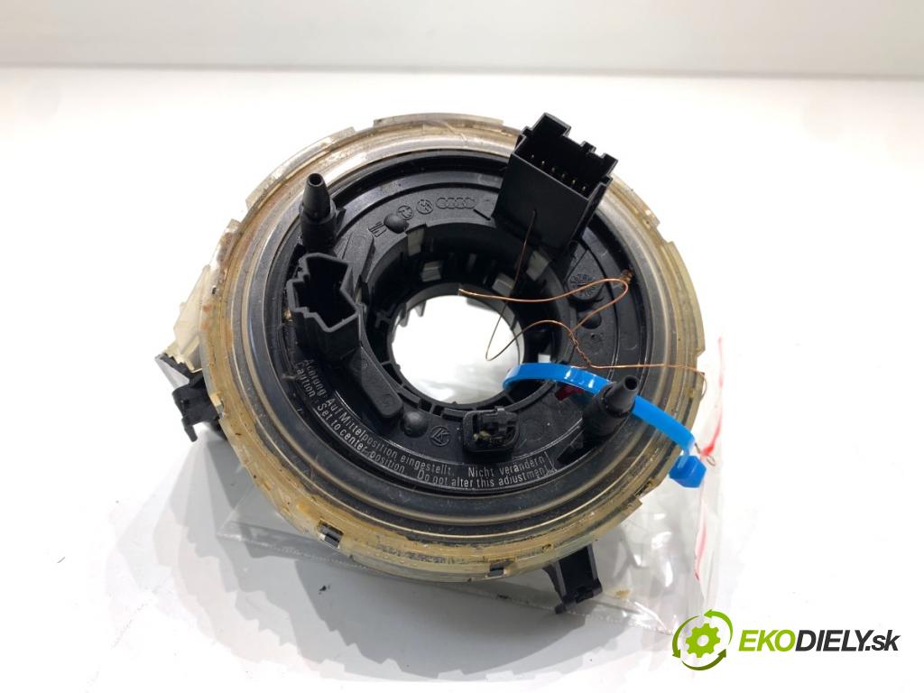 AUDI A4 B6 sedan 2001 96 kW 2.0 1984 kroužek slimák airbag 8E0953541E (Airbag)