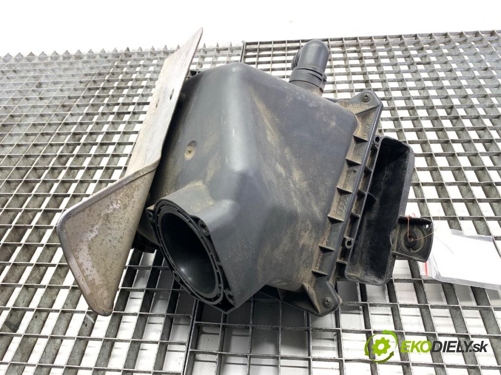 AUDI A4 B6 sedan 2001 96 kW 2.0 1984 Obal filtra vzduchu 06B000183 (Obal vzduchového filtra)