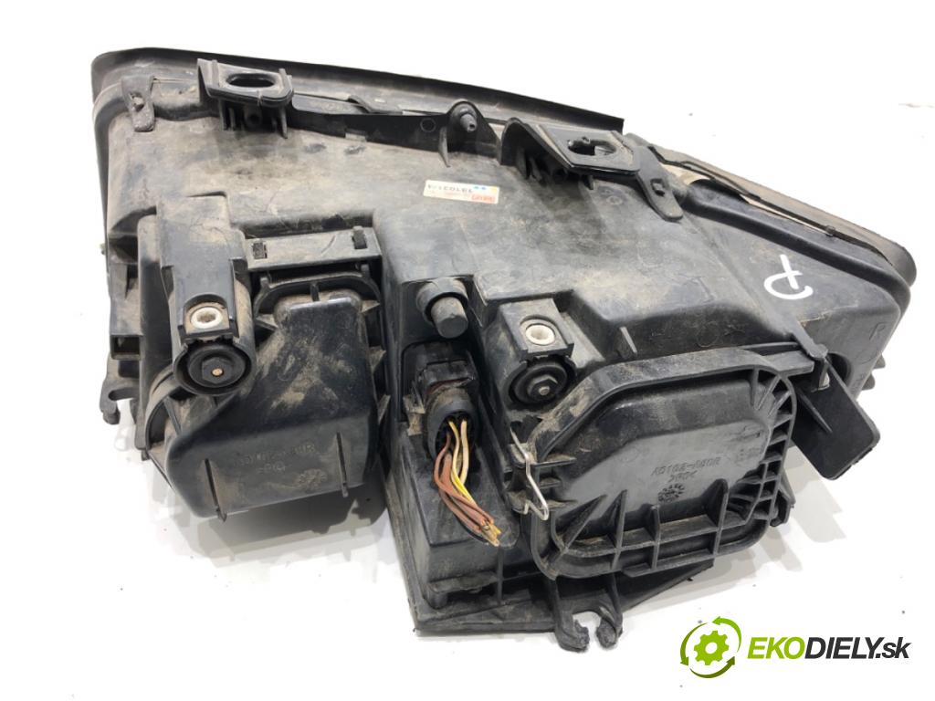 AUDI A4 B6 sedan 2001 96 kW 2.0 1984 Svetlomet pravy predný