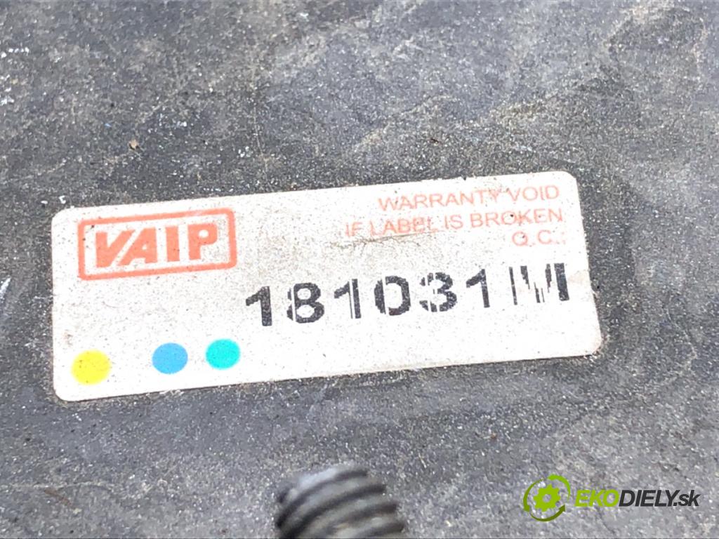 AUDI A4 B6 sedan 2001 96 kW 2.0 1984 Svetlomet pravy predný