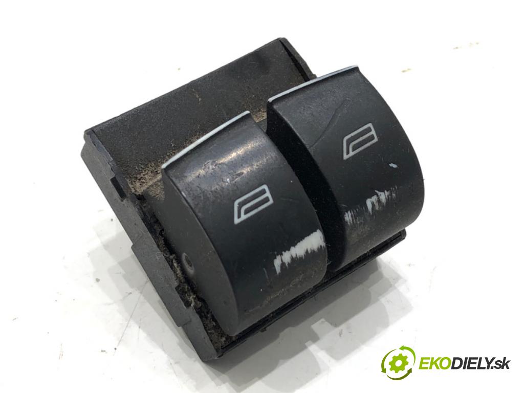 AUDI A4 B6 sedan 2001 96 kW 2.0 1984 Prepínač okien 8Z0959851A (Prepínacie páčky pod volantom)