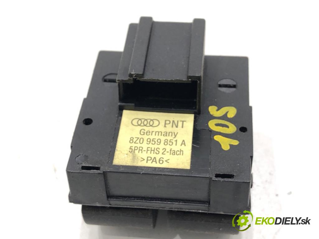 AUDI A4 B6 sedan 2001 96 kW 2.0 1984 Prepínač okien 8Z0959851A (Prepínacie páčky pod volantom)