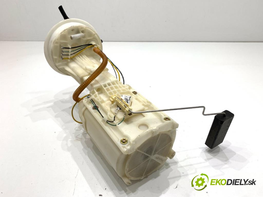 AUDI A4 B6 sedan 2001 96 kW 2.0 1984 Pumpa paliva 8E0919051L