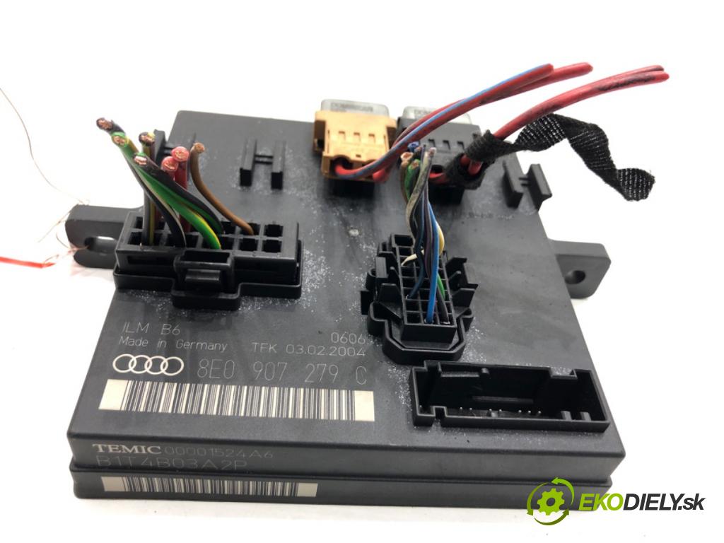 AUDI A4 B6 sedan 2001 96 kW 2.0 1984 Modul svetiel 8E0907279C (Riadiaca jednotka ostatné)
