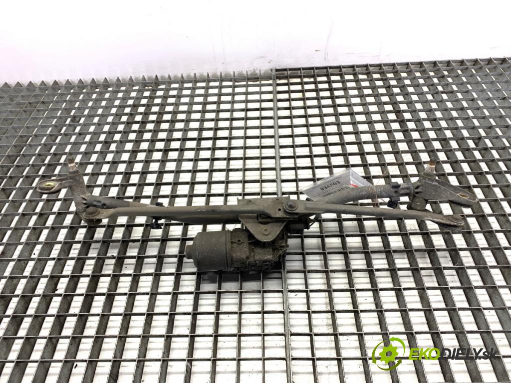 AUDI A4 B6 sedan 2001 96 kW 2.0 1984 mechanismus stěračů přední část 8E1955119 (Motorek stěračů přední)