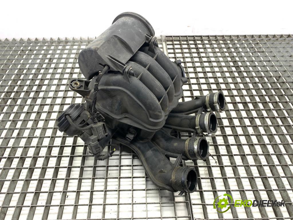 AUDI A4 B6 sedan 2001 96 kW 2.0 1984 Potrubie sacie, sanie 06B133909 (Sacie potrubie)