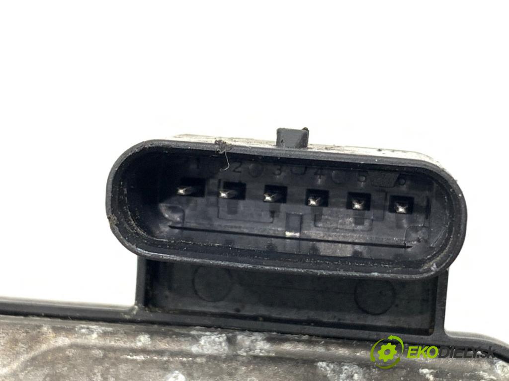 BMW F48 SUV 2018 103 kW sDrive 18 i 1499 Škrtiaca klapka 7618838 (Škrtiaca klapka)