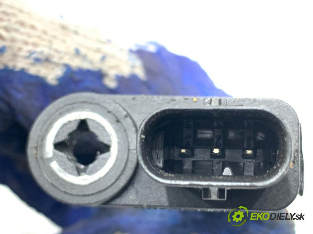 BMW F48 SUV 2018 103 kW sDrive 18 i 1499 Snímač pozície hriadeľa kľukového 8644376 (Snímač polohy kľukového hriadeľa)