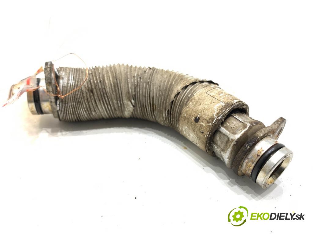 BMW F48 SUV 2018 103 kW sDrive 18 i 1499 rúrka turba  (Hadica turbodúchadla)