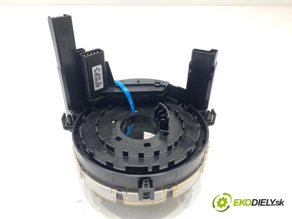 AUDI A4 B6 Kombi 2001 96 kW 1.9 TDI 1896 Krúžok, slimák airbag 8E0953541E (Airbag)