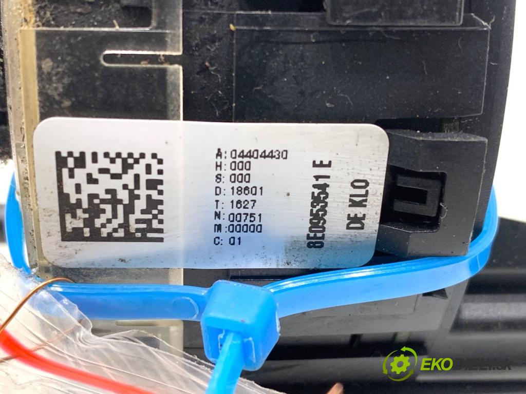 AUDI A4 B6 Kombi 2001 96 kW 1.9 TDI 1896 Krúžok, slimák airbag 8E0953541E (Airbag)