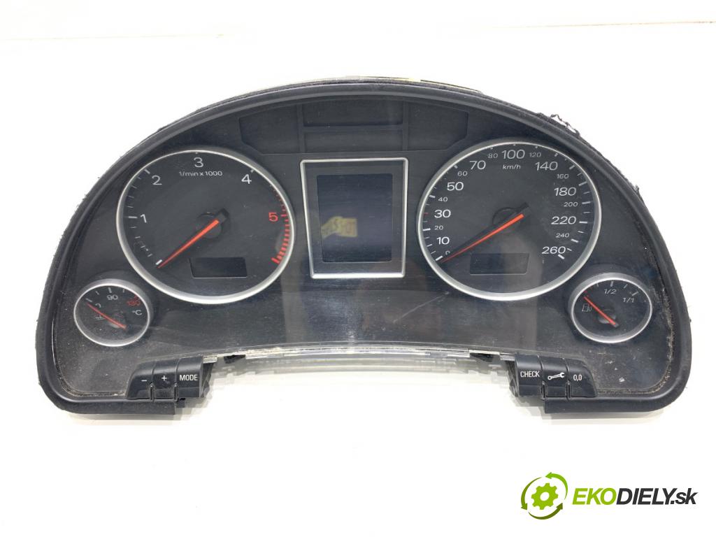 AUDI A4 B6 Kombi 2001 96 kW 1.9 TDI 1896 Prístrojovka 8E0920900G (Prístrojová doska)