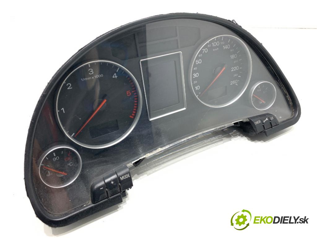 AUDI A4 B6 Kombi 2001 96 kW 1.9 TDI 1896 Prístrojovka 8E0920900G (Prístrojová doska)