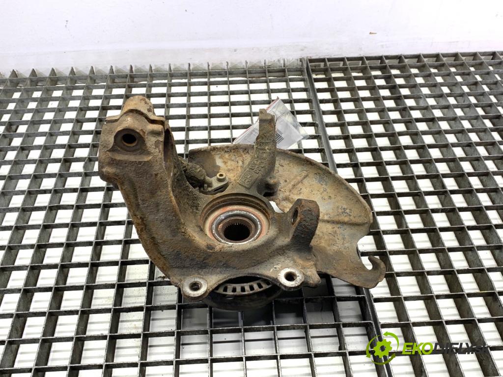 SEAT LEON I liftback 2000 132 kW 1.8 20V T 4 1781 náboj pravy predný