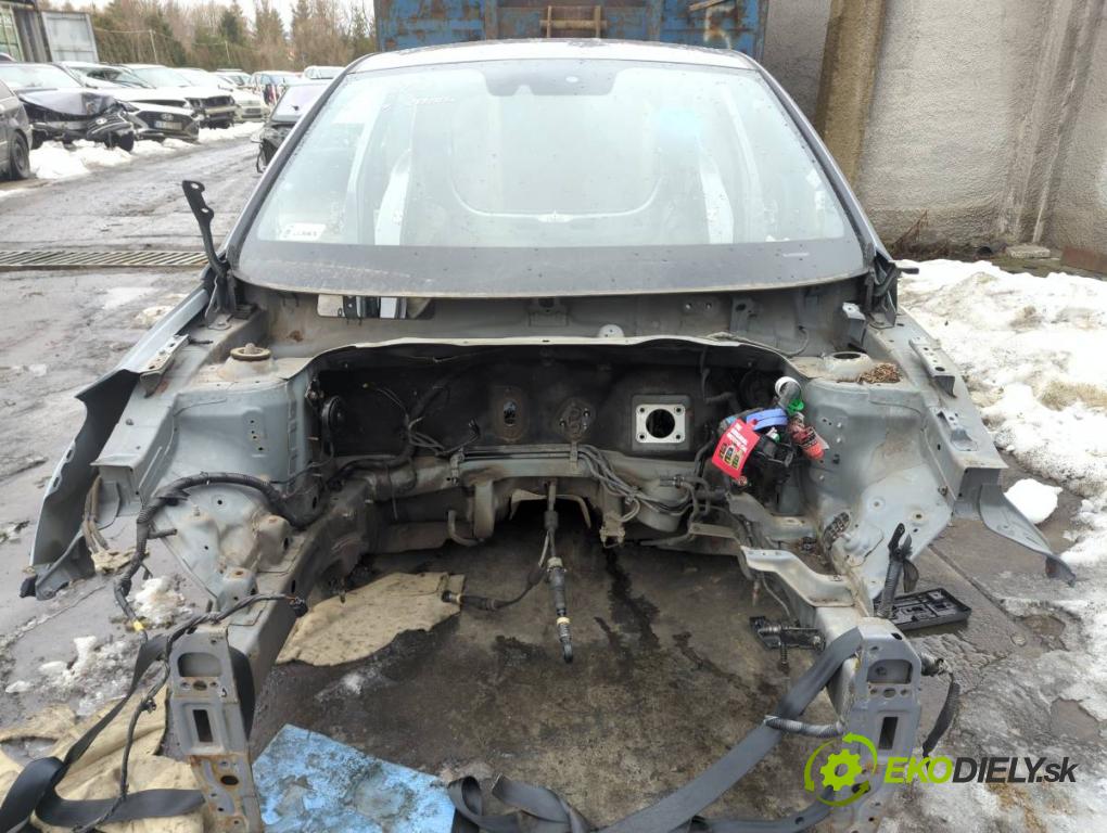 HYUNDAI i20 II liftback 2015 74 kW 1.4 1368 karoséria ČTVRŤÁK: Blatník prah strecha PODŁUŻNICA