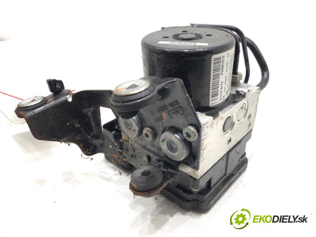 VOLVO V70 III Kombi 2008 147 kW 2.5 T 2521 Pumpa ABS 30681619 8G9N-2C405-AC (Pumpa ABS)
