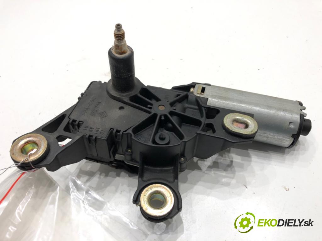 AUDI A4 B6 Kombi 2002 75 kW 1.6 1595 motor stěračů zadní část 8E9955711A