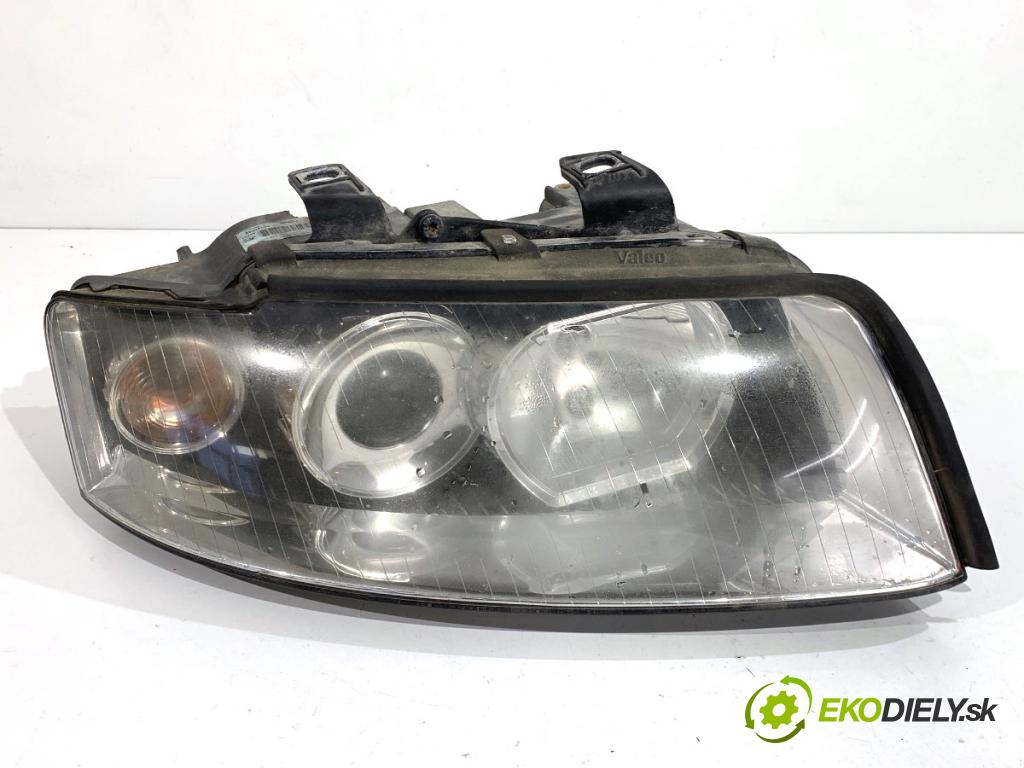AUDI A4 B6 Kombi 2002 75 kW 1.6 1595 Svetlomet pravy predný 8E0941004F