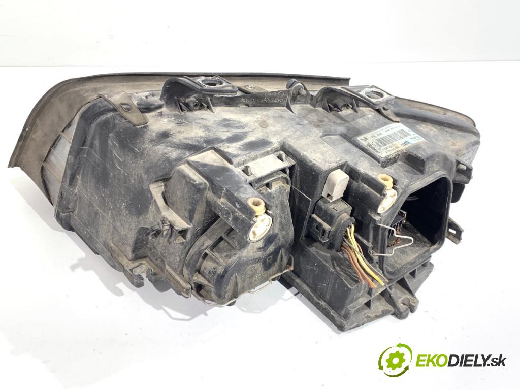 AUDI A4 B6 Kombi 2002 75 kW 1.6 1595 Svetlomet pravy predný 8E0941004F