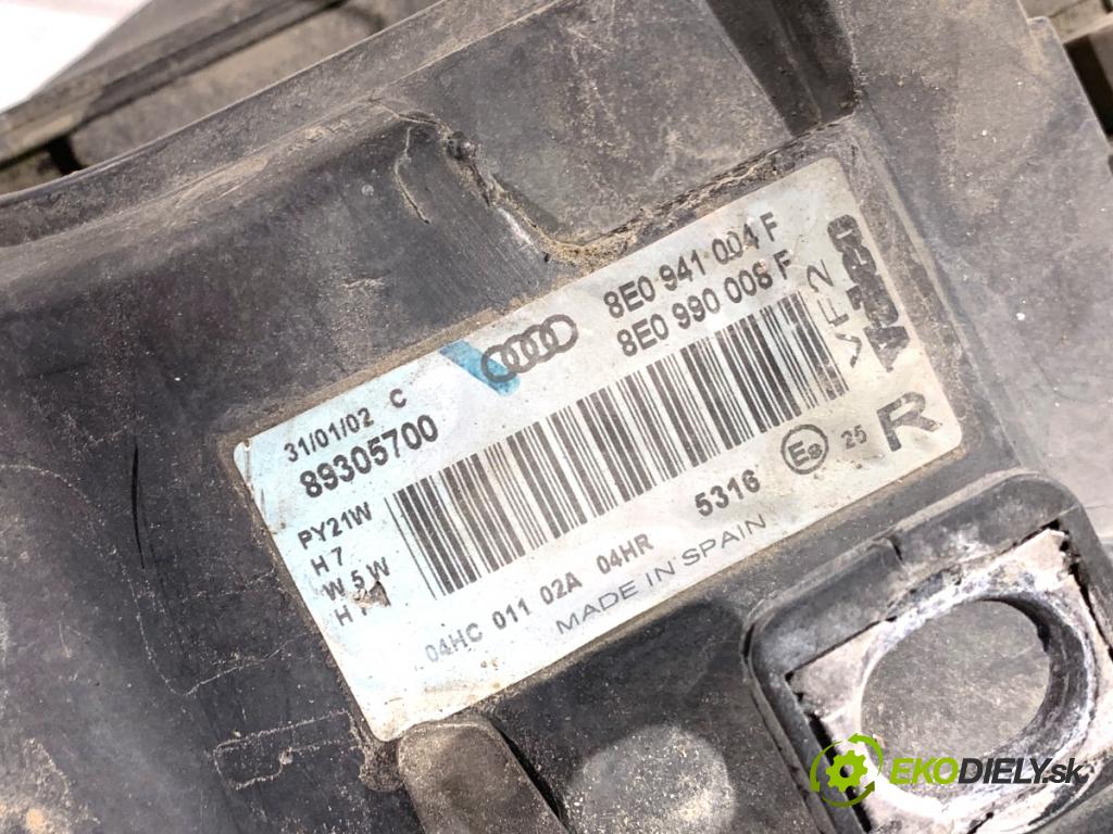 AUDI A4 B6 Kombi 2002 75 kW 1.6 1595 světlomet pravý přední část 8E0941004F
