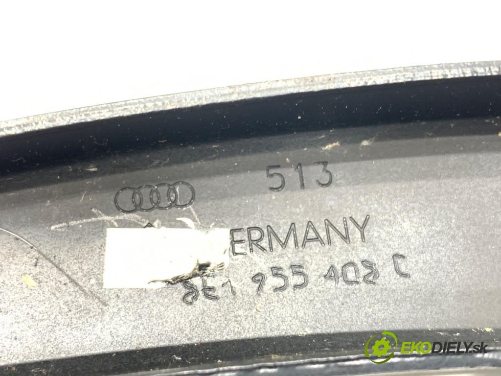 AUDI A4 B6 Kombi 2002 75 kW 1.6 1595 ramena stěrače přední část 8E1955408C