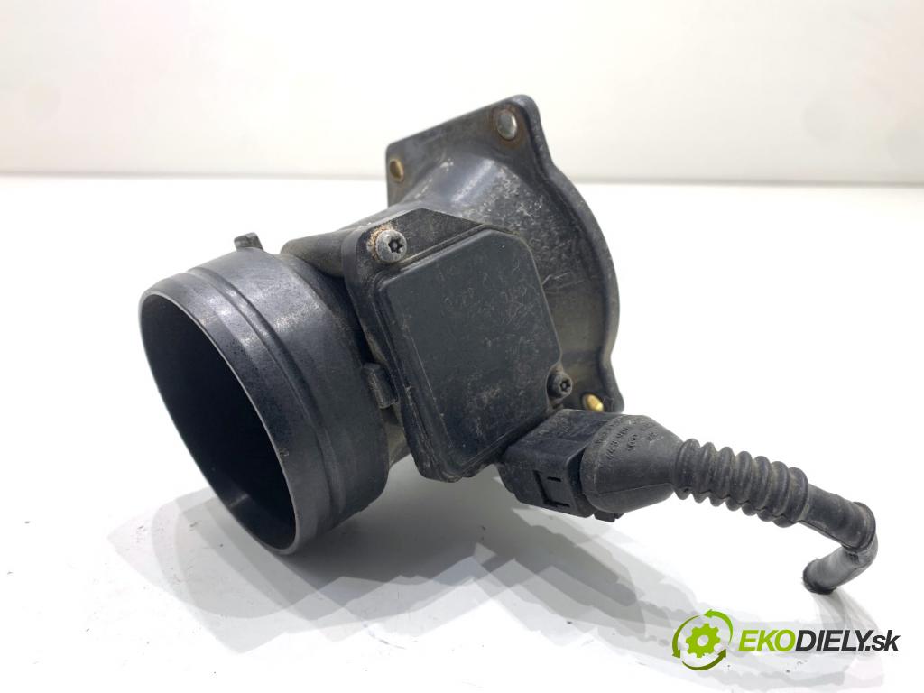 AUDI A4 B6 Kombi 2002 75 kW 1.6 1595 Váha vzduchu 06A906461B (Váha vzduchu)