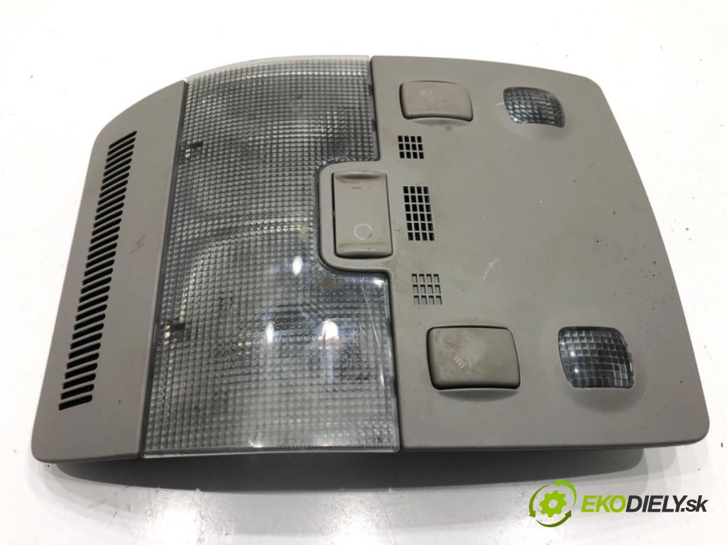 AUDI A4 B6 Kombi 2002 75 kW 1.6 1595 světlo stropní 8E0947135A