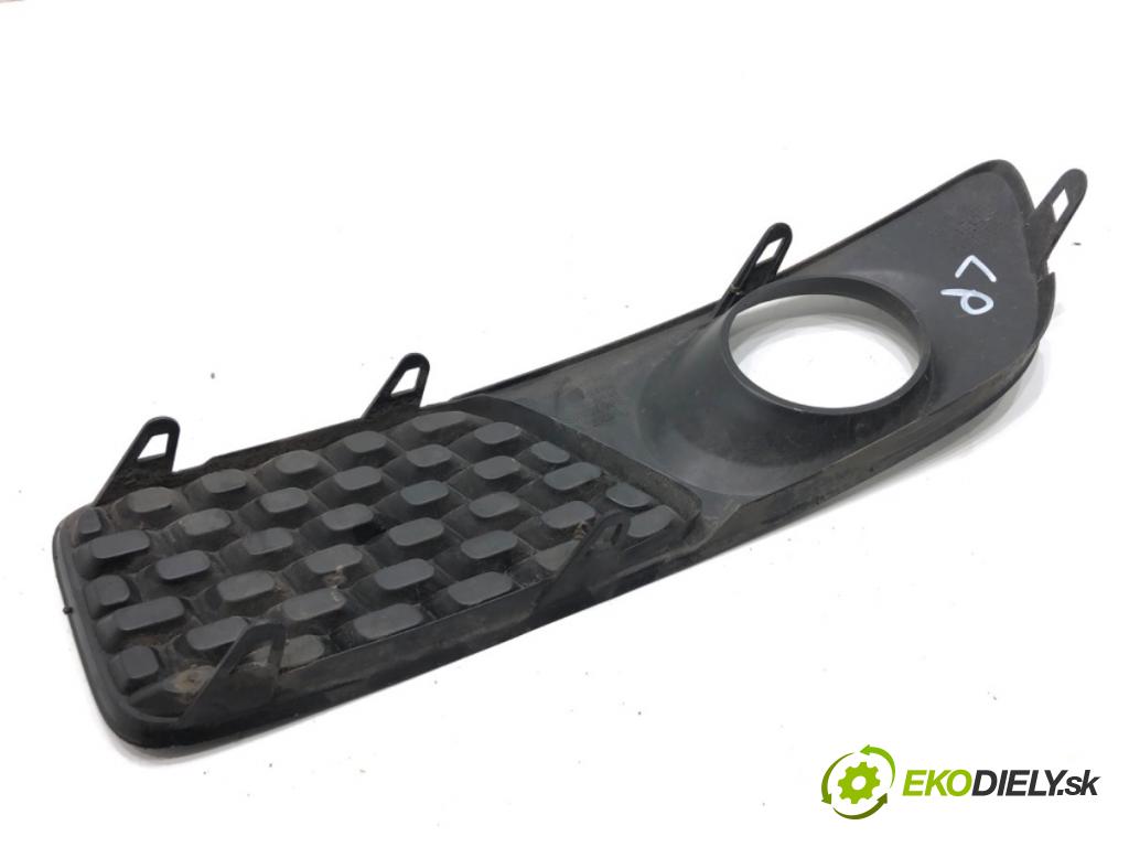 VOLVO V70 III Kombi 2008 147 kW 2.5 T 2521 Mriežky nárazníka ľavy predný 30678639