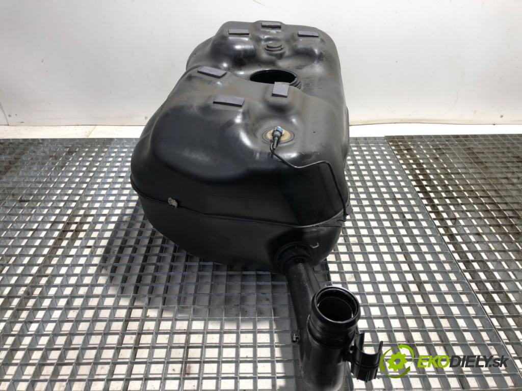 CITROEN JUMPER II Platforma / podwozie 2018 96 kW 2.0 BlueHDi 130 1997 Nádržka paliva 1379080080 (Palivová nádrž)