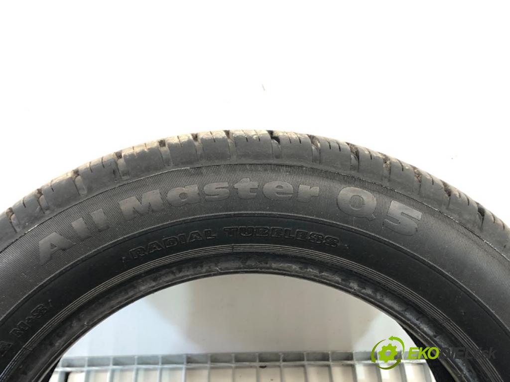 --- --- PNEUMATIKY: PARA: VÍCENÁ SEZÓNA: 205/55 16"