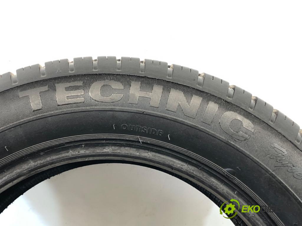 --- ---      PNEUMATIKY: PARA: VÍCENÁ SEZÓNA: 205/55 16"