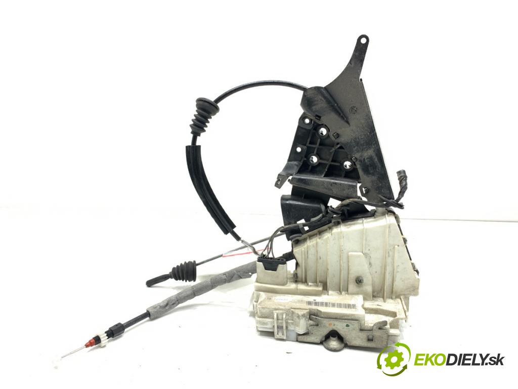 MERCEDES-BENZ W169 liftback 2005 80 kW A 180 CDI (169.007, 169.307) 1991 zámok Dvere pravy predný 1697202835