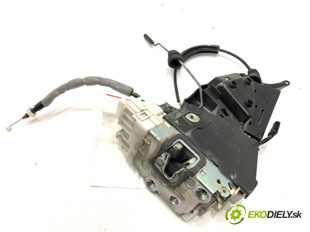 MERCEDES-BENZ W169 liftback 2005 80 kW A 180 CDI (169.007, 169.307) 1991 zámok Dvere ľavy predný 1697202535