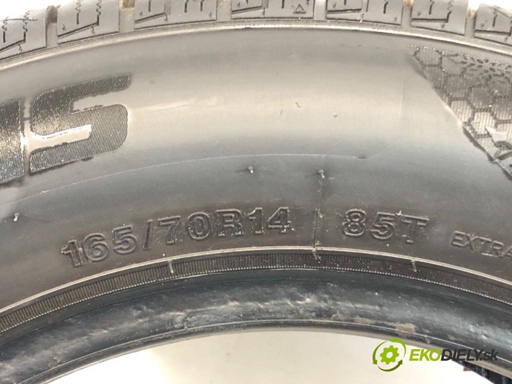 --- ---      PNEUMATIKY: zima 2X 165/70 14"
