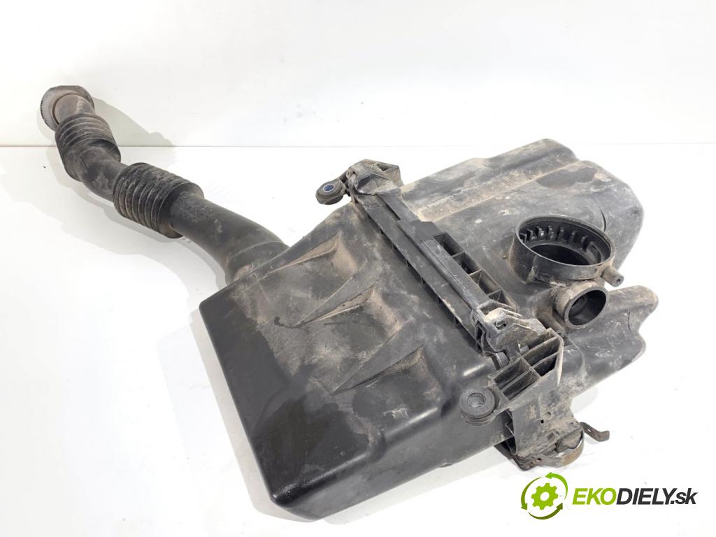 TOYOTA YARIS I liftback 2003 48 kW 1.0 (SCP10_) 998 Obal filtra vzduchu 0J01 (Obal vzduchového filtra)