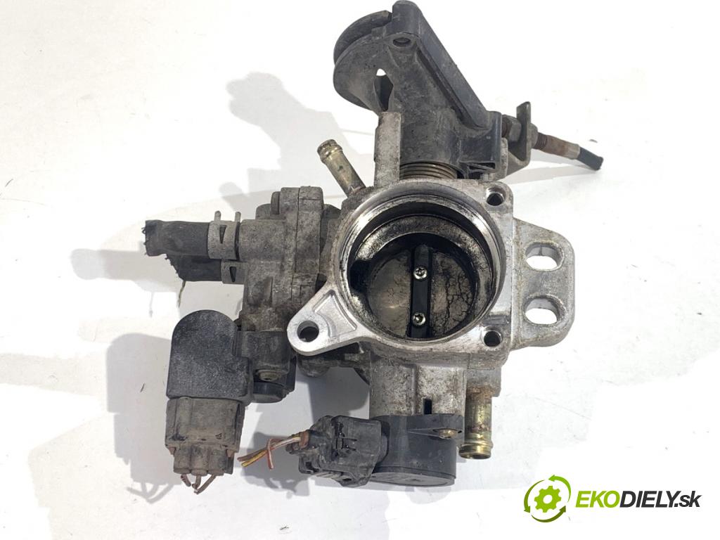 TOYOTA YARIS I liftback 2003 48 kW 1.0 (SCP10_) 998 Škrtiaca klapka 22210-0J010 (Škrtiaca klapka)