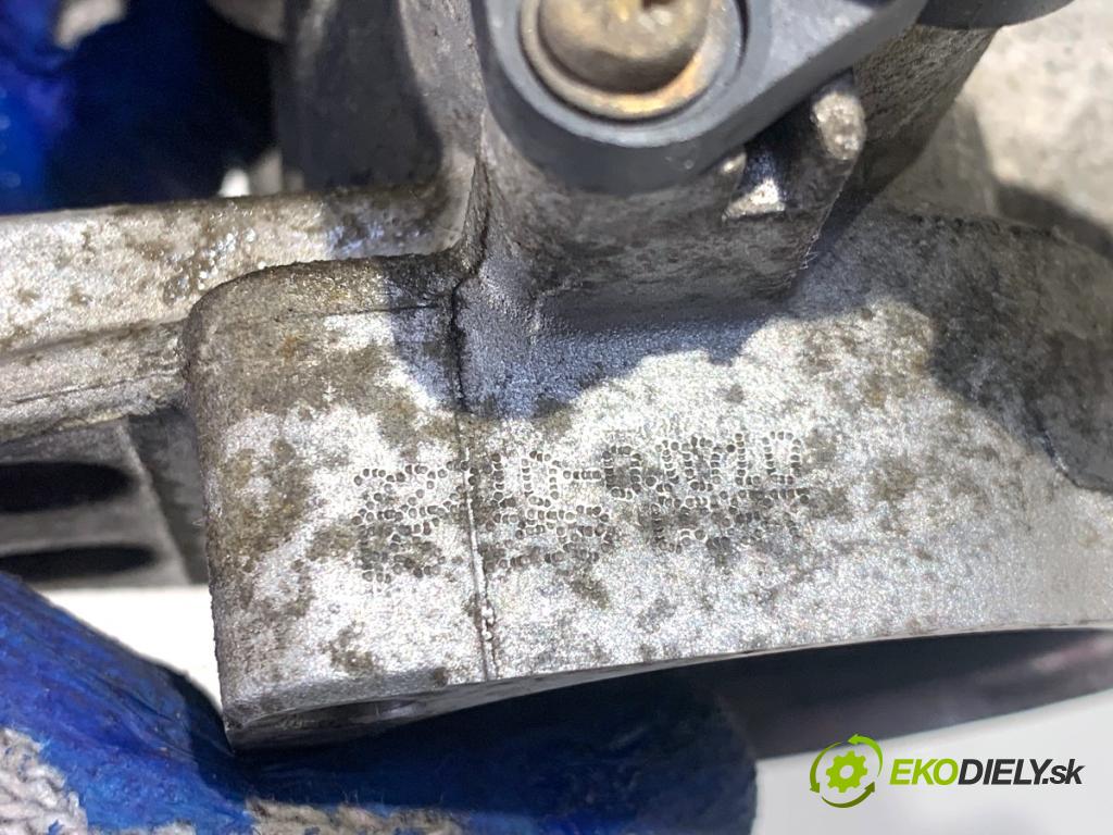 TOYOTA YARIS I liftback 2003 48 kW 1.0 (SCP10_) 998 Škrtiaca klapka 22210-0J010 (Škrtiaca klapka)