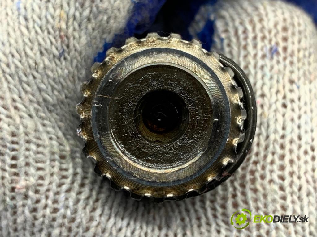 TOYOTA YARIS I liftback 2003 48 kW 1.0 (SCP10_) 998 Poloos pravy predný