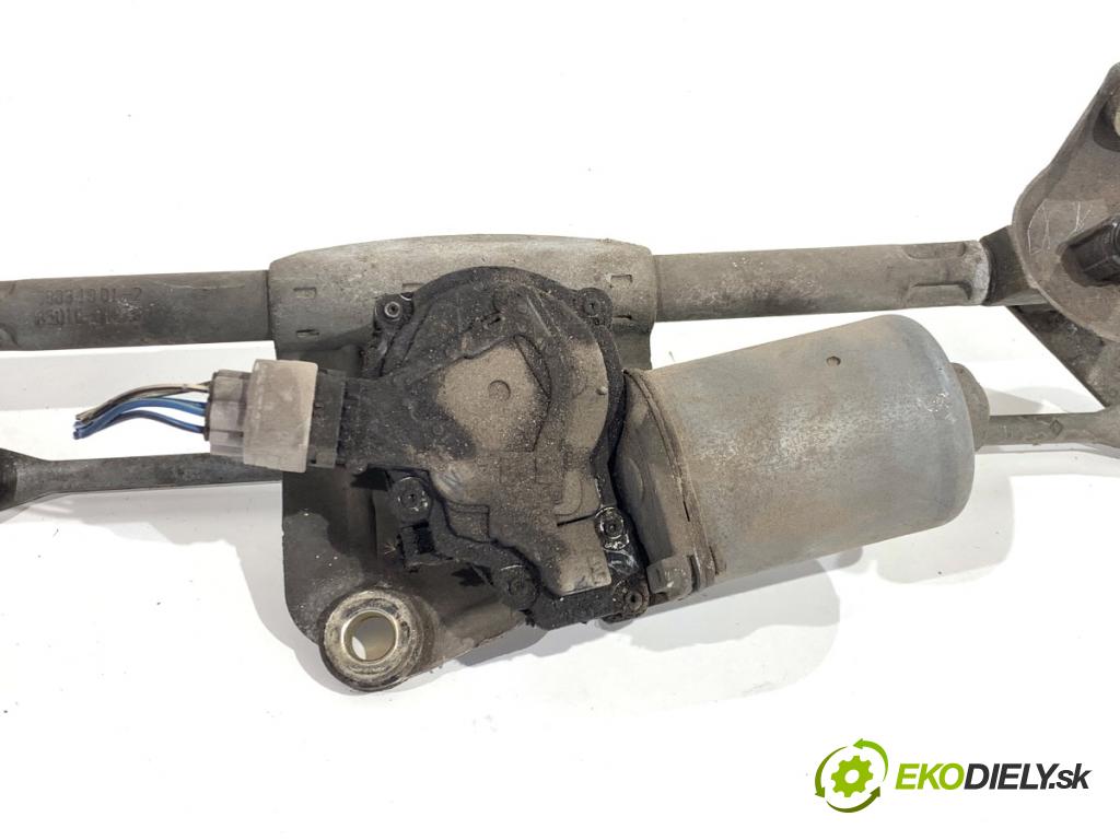 TOYOTA YARIS I liftback 2003 48 kW 1.0 (SCP10_) 998 Mechanizmus stieračov predný 85110-0D020 (Motorček stieračov predný)