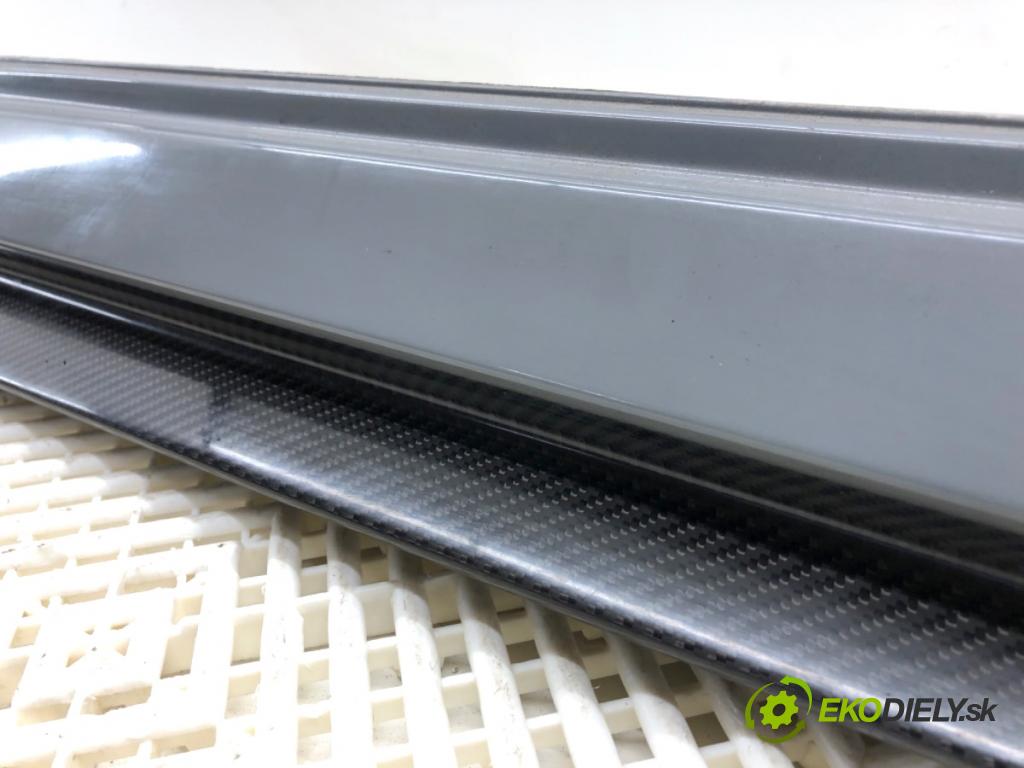 AUDI A6 C8 Kombi 2022 441 kW RS6 Mild Hybrid quattro 3996 Lišta prahová pravy RS6