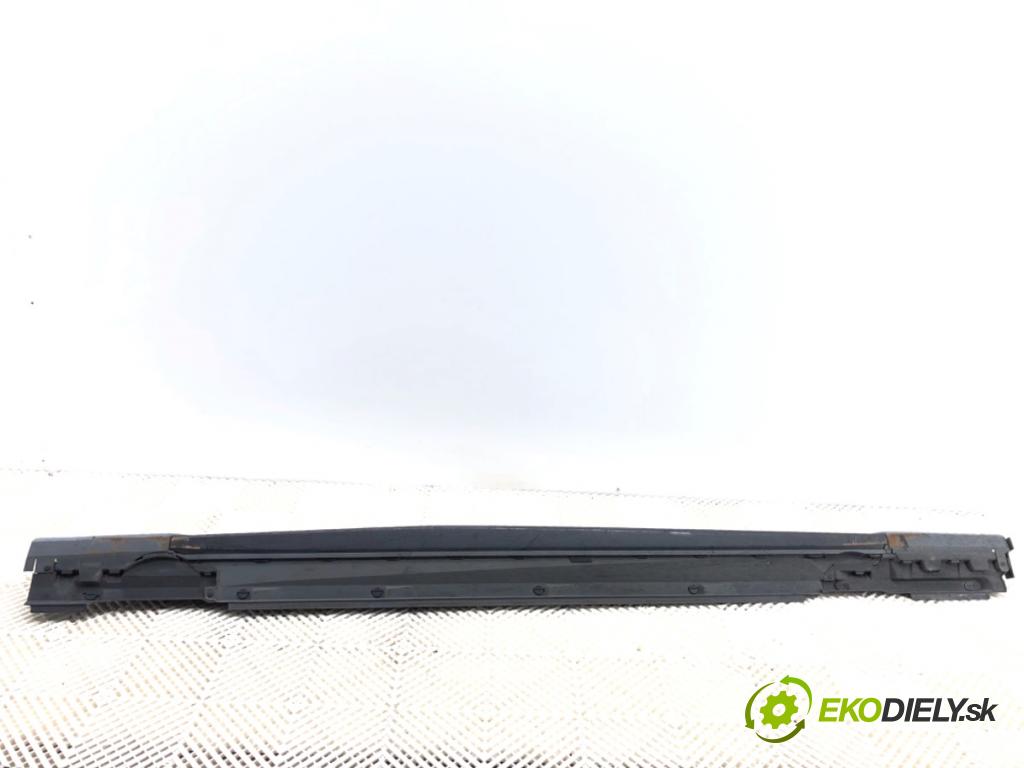 AUDI A6 C8 Kombi 2022 441 kW RS6 Mild Hybrid quattro 3996 Lišta prahová pravy RS6