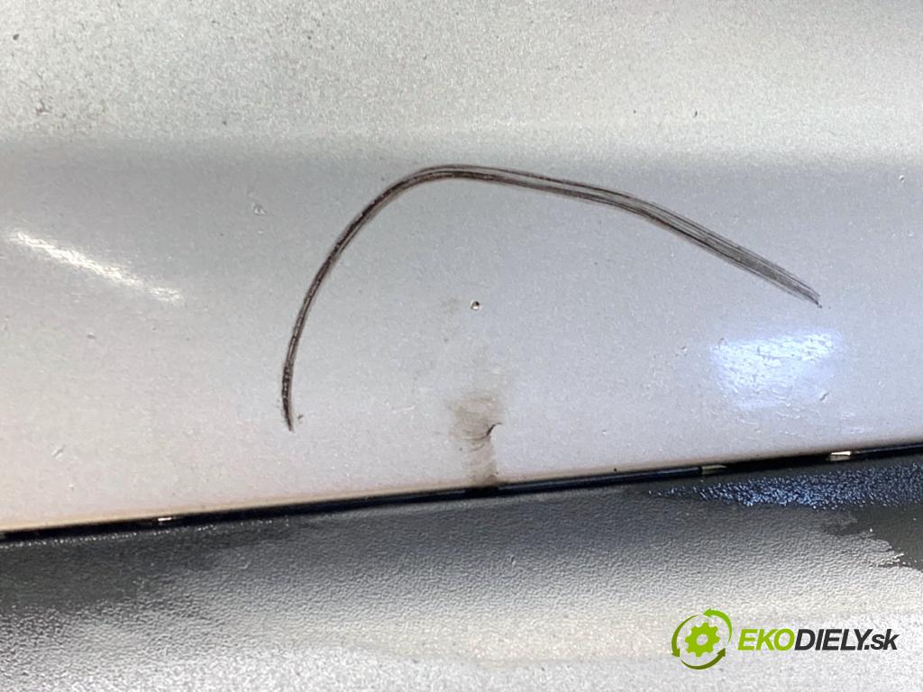 OPEL CORSA D liftback 2013 63 kW 1.2 (L08, L68) 1229 nárazník přední část  (Klika dveří ostatní)