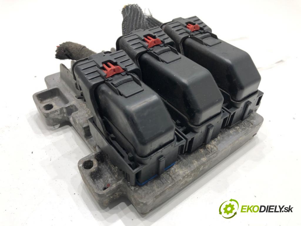 OPEL CORSA D liftback 2013 63 kW 1.2 (L08, L68) 1229 riadiaca jednotka Motor 55594571 (Riadiaca jednotka)