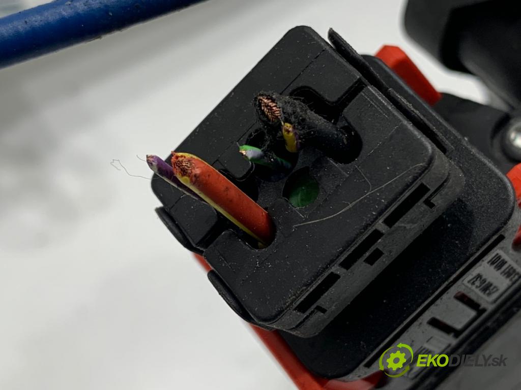 OPEL CORSA D liftback 2013 63 kW 1.2 (L08, L68) 1229 Mechanizmus okna ľavy predný 13298153