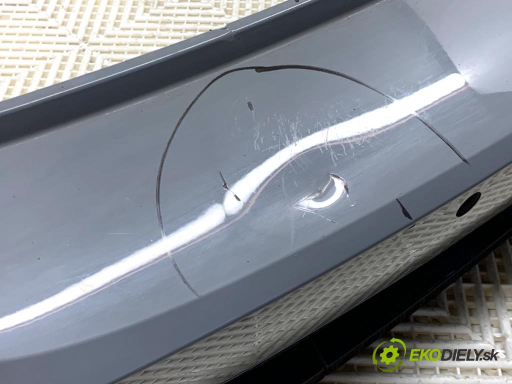 AUDI A6 C8 Kombi 2022 441 kW RS6 Mild Hybrid quattro 3996 Nárazník zad LY7C