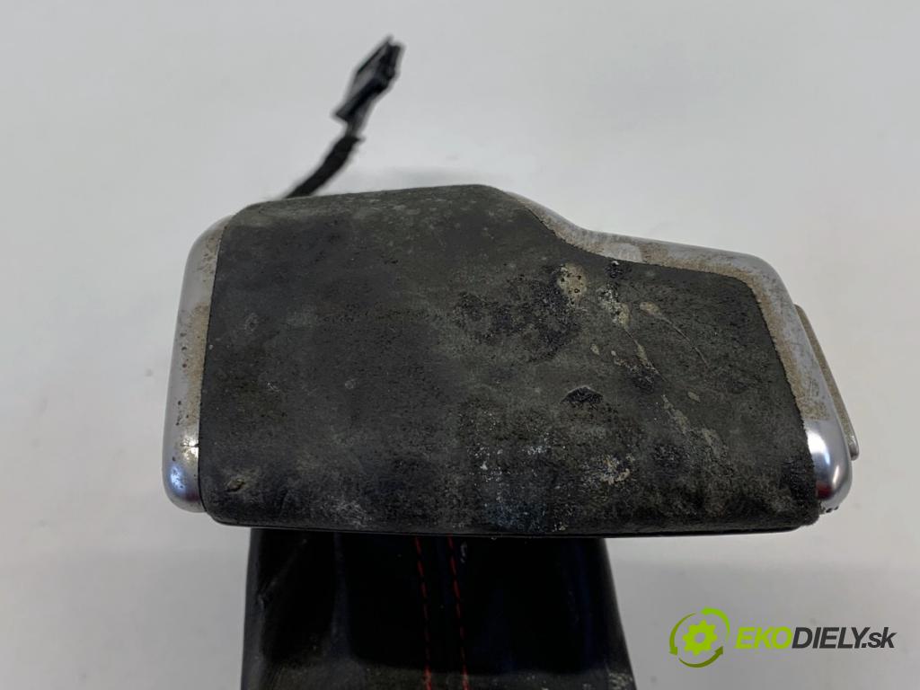 AUDI A6 C8 Kombi 2022 441 kW RS6 Mild Hybrid quattro 3996 Kulisa 4K1713041L (Rýchlostná páka (kulisa))