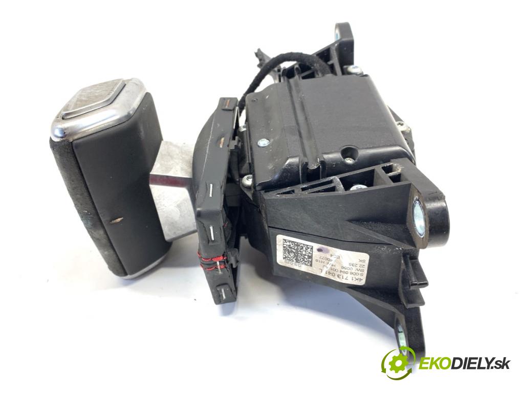 AUDI A6 C8 Kombi 2022 441 kW RS6 Mild Hybrid quattro 3996 Kulisa 4K1713041L (Rýchlostná páka (kulisa))