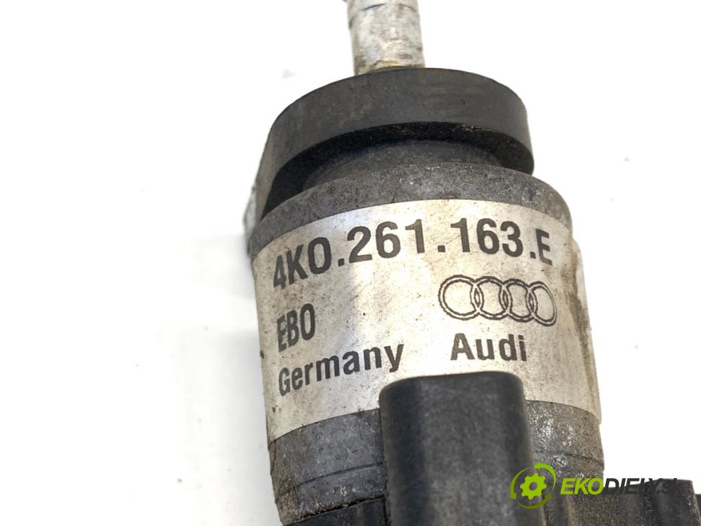 AUDI A6 C8 Kombi 2022 441 kW RS6 Mild Hybrid quattro 3996 Pumpa Webasto 4K0261163E