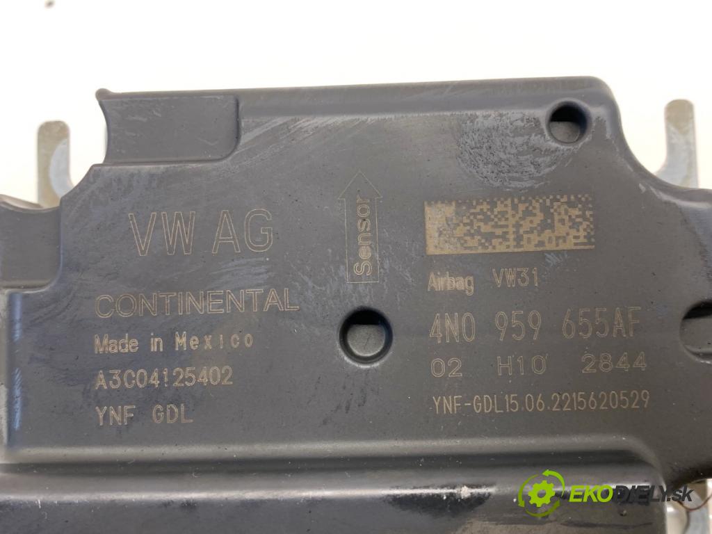 AUDI A6 C8 Kombi 2022 441 kW RS6 Mild Hybrid quattro 3996 senzor airbag 4N0959655AF (Snímač)